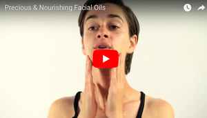Video Tutorial of Precious and Nourishing Facial Oil Application